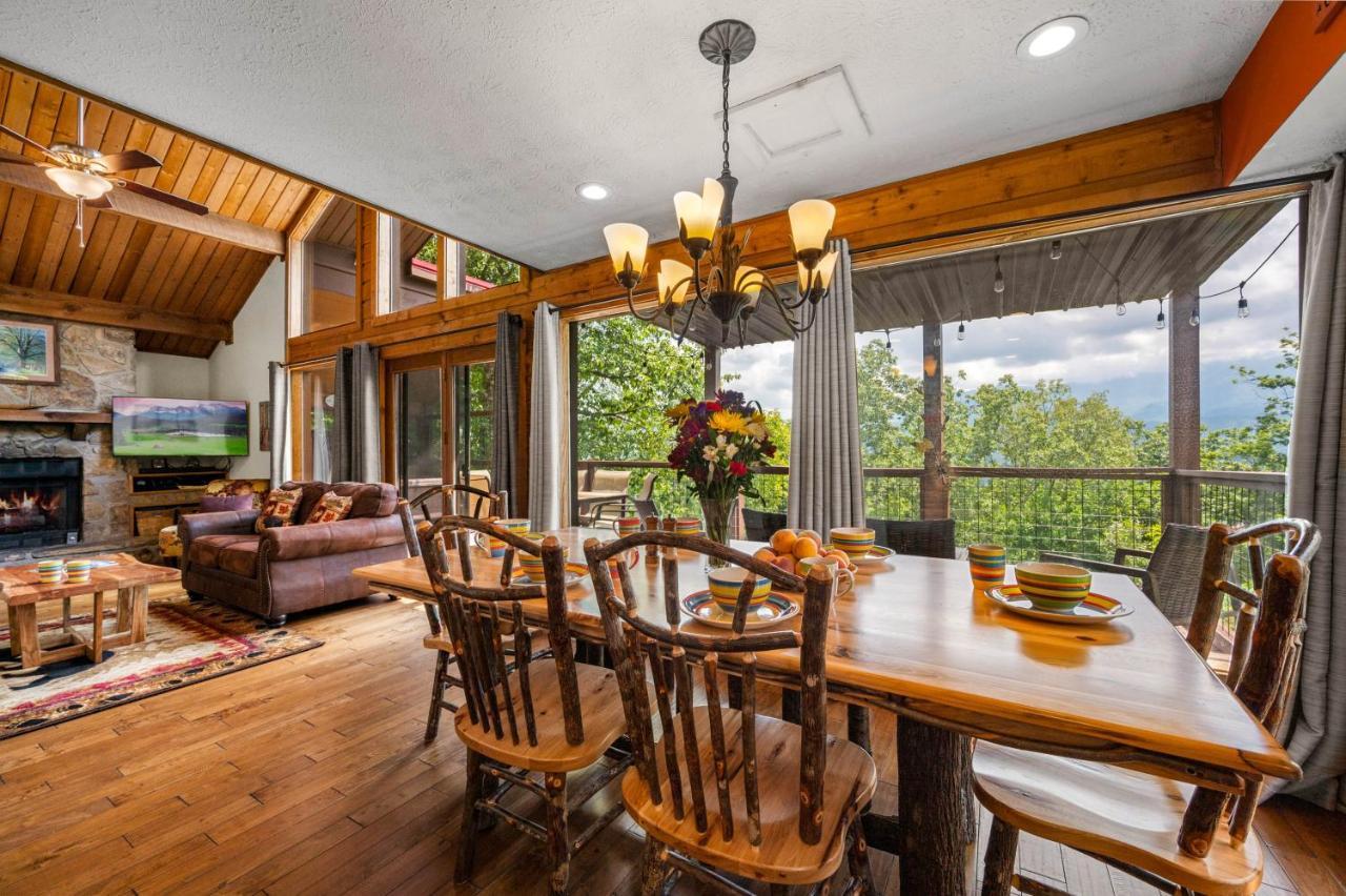 Twinflower Summit - Incredible Views, Pet Friendly! Gatlinburg Exterior photo