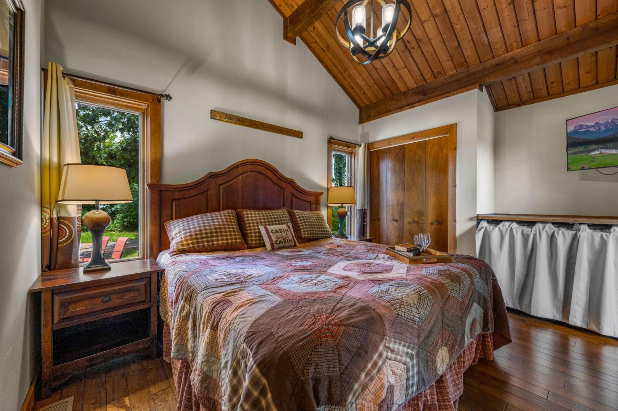 Twinflower Summit - Incredible Views, Pet Friendly! Gatlinburg Exterior photo
