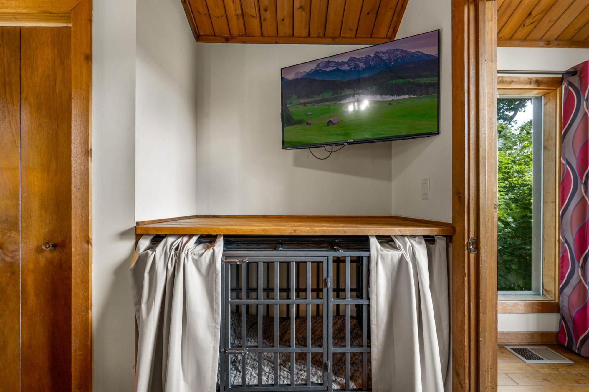 Twinflower Summit - Incredible Views, Pet Friendly! Gatlinburg Exterior photo